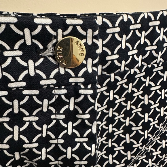 Anne Klein Star Patterned Women's Shorts - Navy and White - Picture 3 of 6